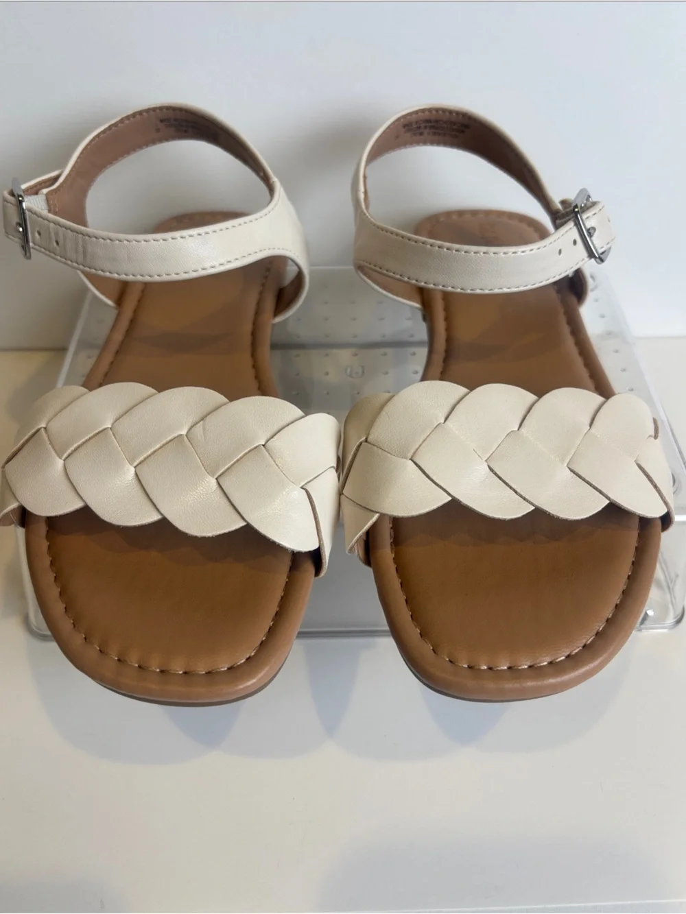 Old Navy Girls Size 1 Creme De La Creme Faux-Leather Braided Sandals